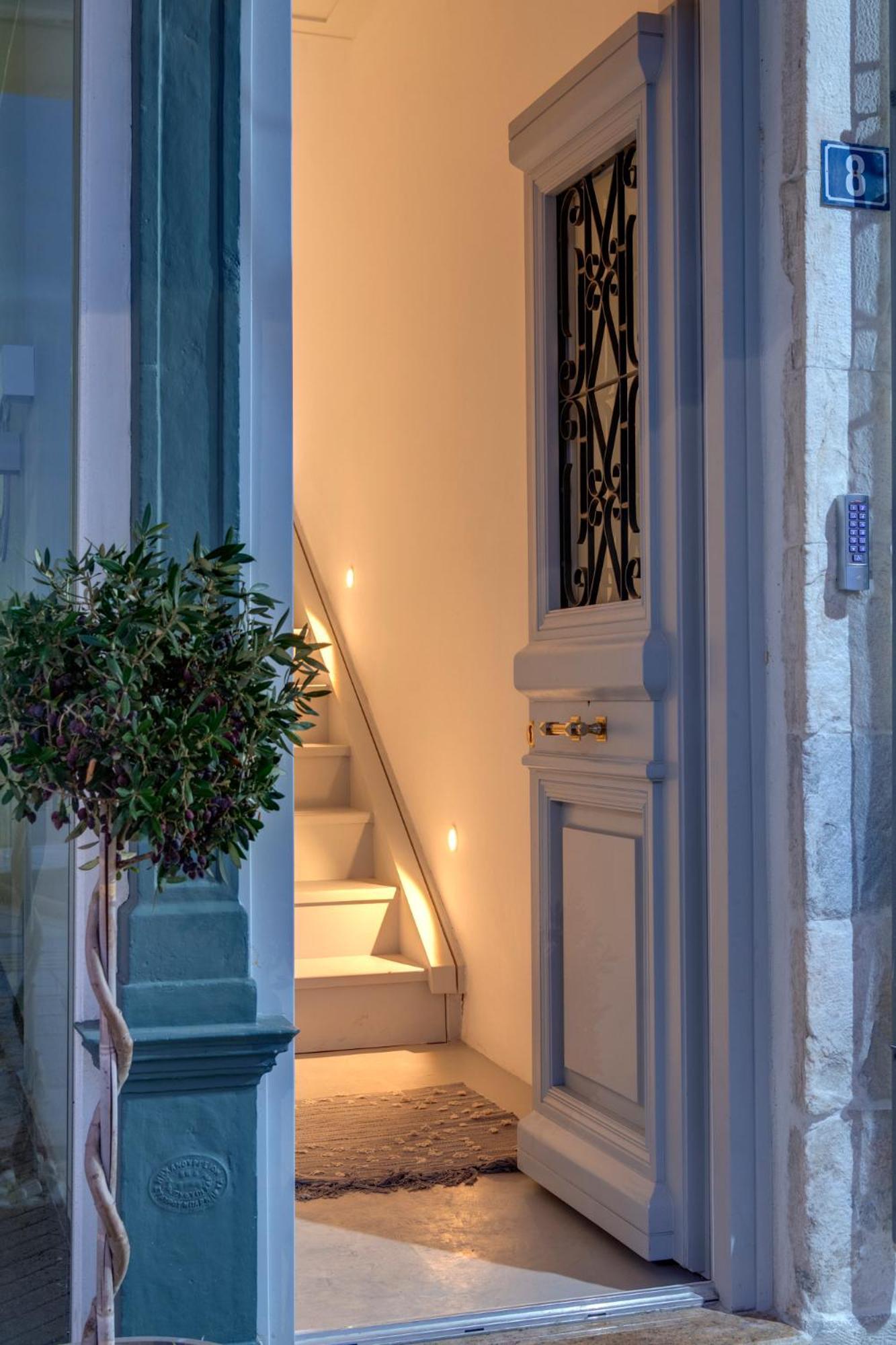 Skylight Hotel Ermoupoli Bagian luar foto