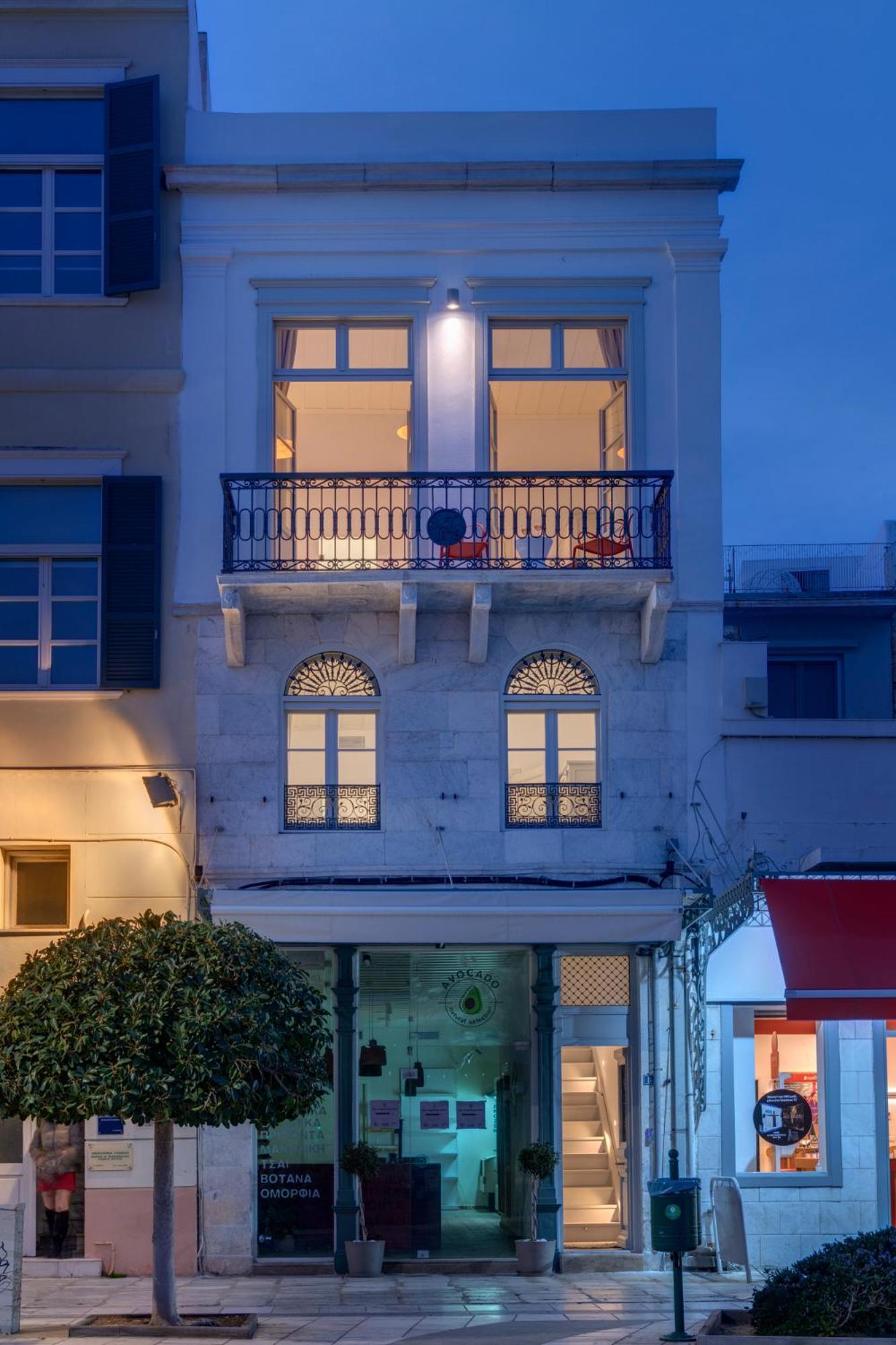 Skylight Hotel Ermoupoli Bagian luar foto
