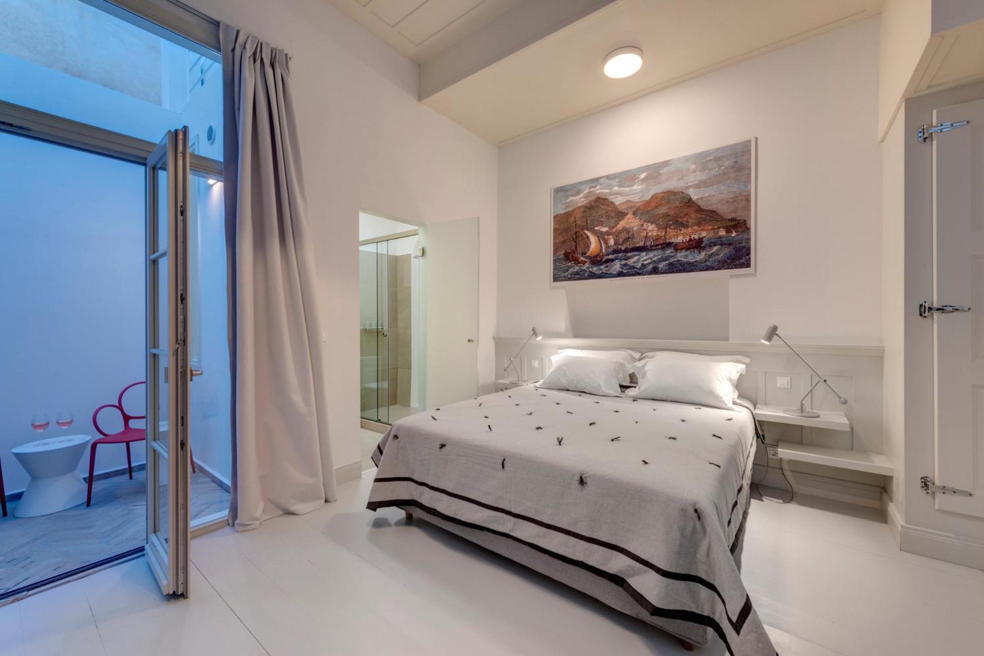 Skylight Hotel Ermoupoli Bagian luar foto